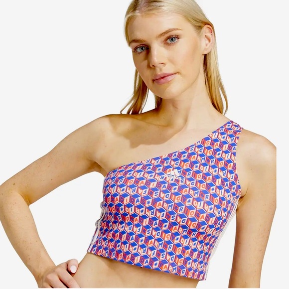 NWT Adidas x Farm Rio Set. Size: Small. Excellent condition 💙 ❤️ - Picture 10 of 15